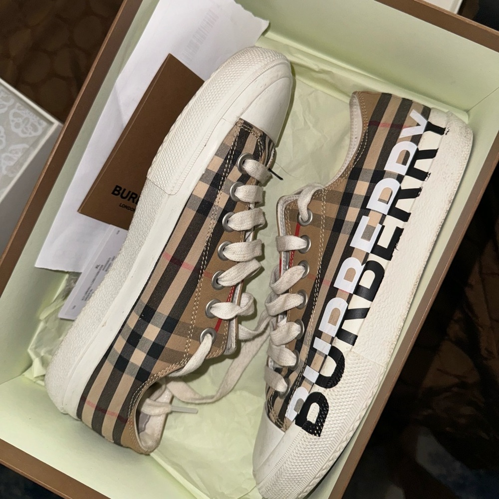 Burberry Low Sneaker